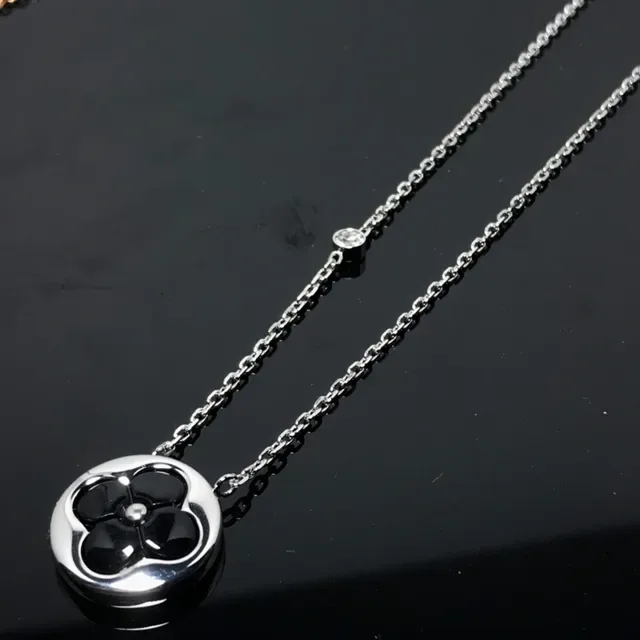 Black Gold Floral Motif Pendant Enamel Petals Necklace 4