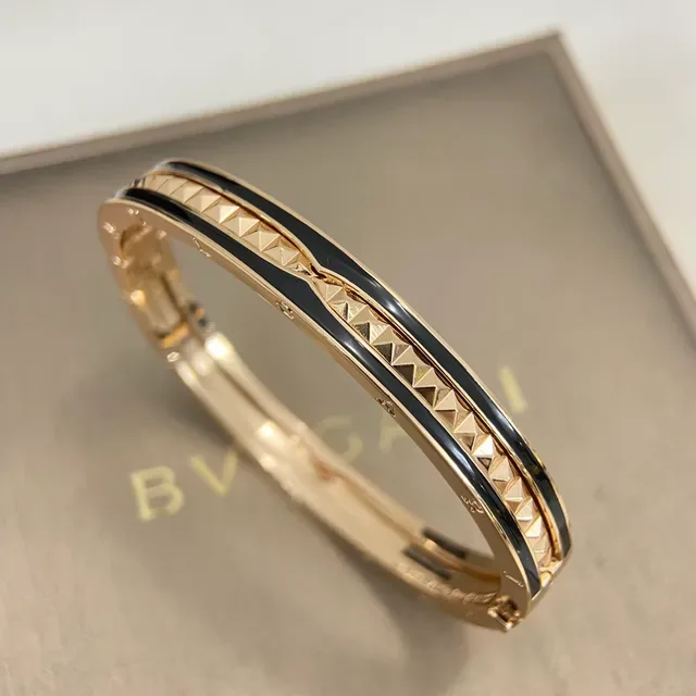 Black Gold Rigid Bangle Enamel Band Bracelet 7