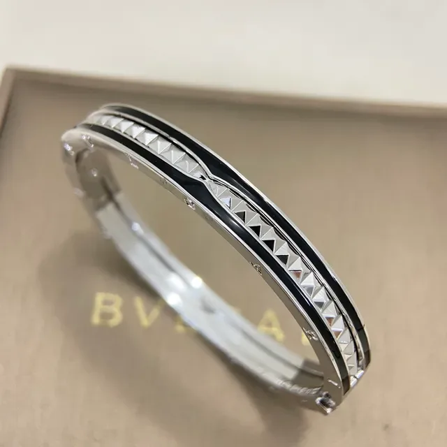Black Gold Rigid Bangle Enamel Band Bracelet 8