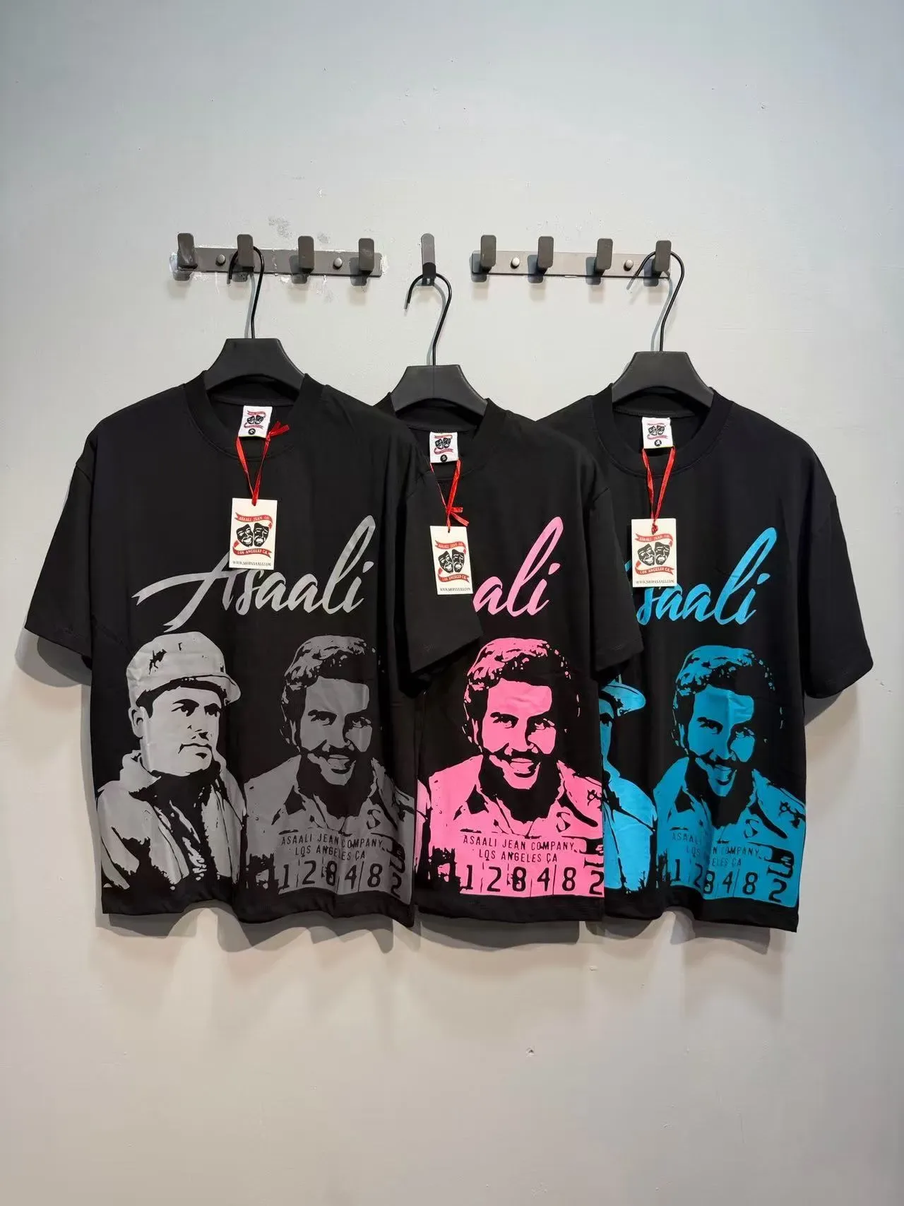 Black Graphic Print Crewneck T-Shirt 13