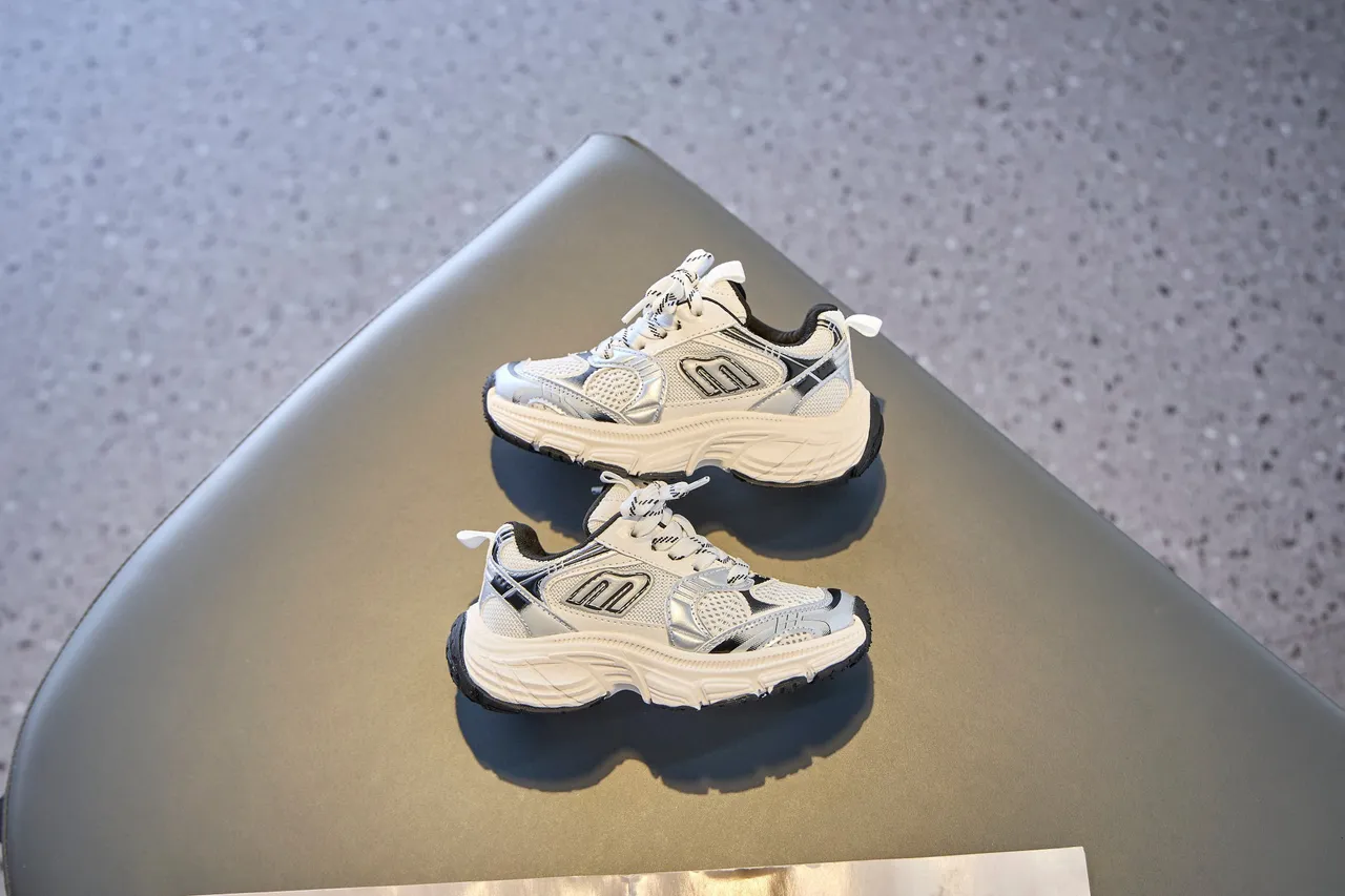 Black Gray Oversized Sole Layered Synthetic Overlays Chunky Sneakers 9