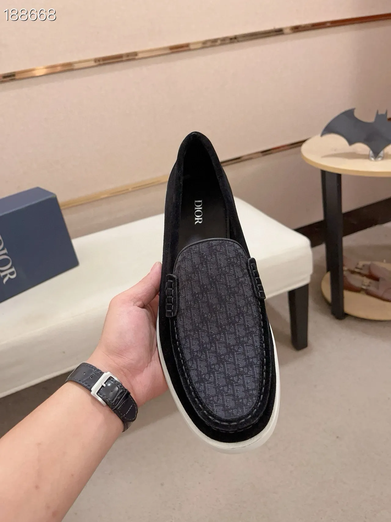 Black Gray Suede Upper Patterned Vamp Loafer 4
