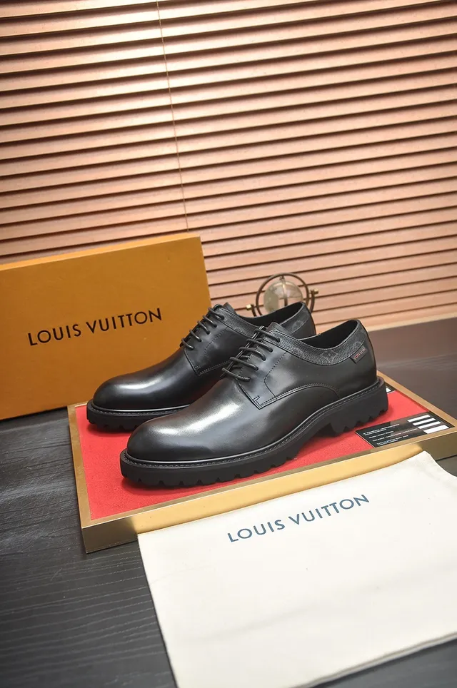 Black Leather Cap-Toe Derby Shoes 4
