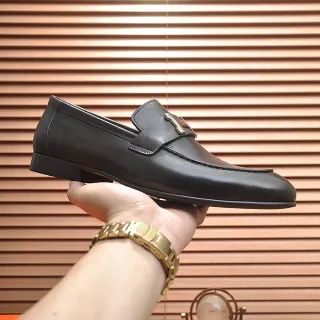 Mocassin en cuir noir à boucle Horsebit