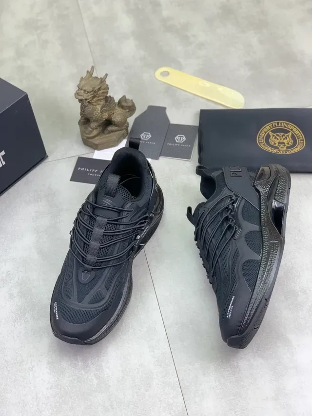 Black Mesh and Synthetic Overlay Lifestyle Sneaker 5