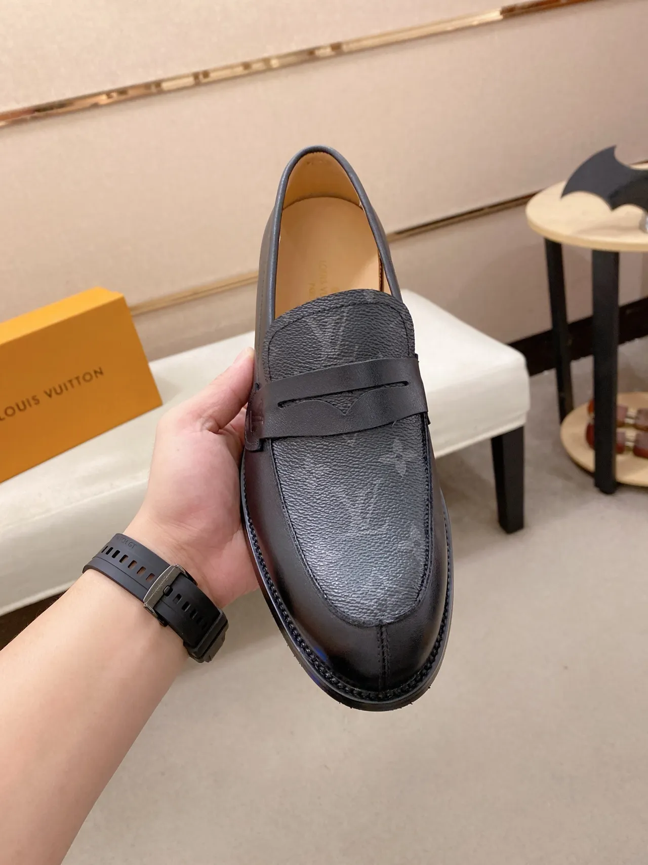 Black Penny Strap Moc-Toe Stitching Loafer 5