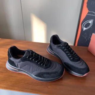 Black Pink حذاء رياضي أسلوبي بـ Upper من مواد مختلطة و Midsole منحوت