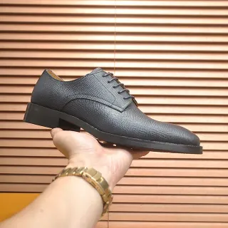 Black Textured Pebbled Leather Cap Toe Oxford Shoes