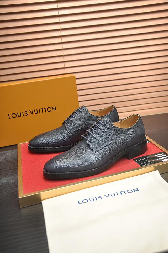 Black Textured Pebbled Leather Cap Toe Oxford Shoes 4