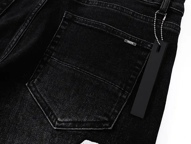 Black White Distressed Graphic-Appliqué Shorts 9
