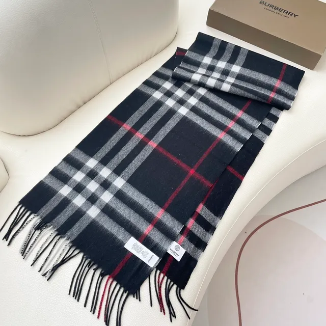 Black White Gray Plaid Fringed Cashmere Scarf 6