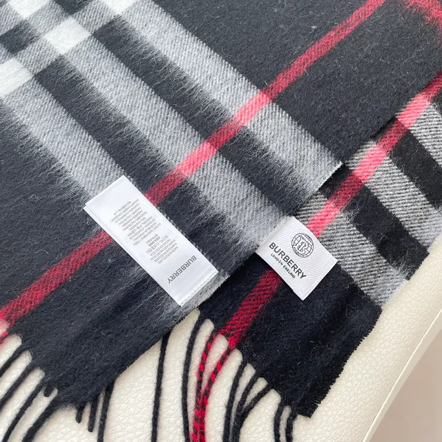 Black White Gray Plaid Fringed Cashmere Scarf 8