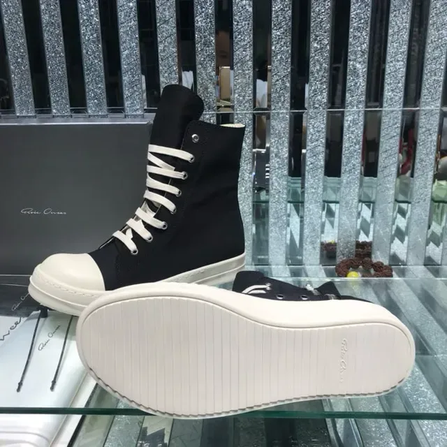 Black White High-Top Canvas Upper Lifestyle Sneakers 5