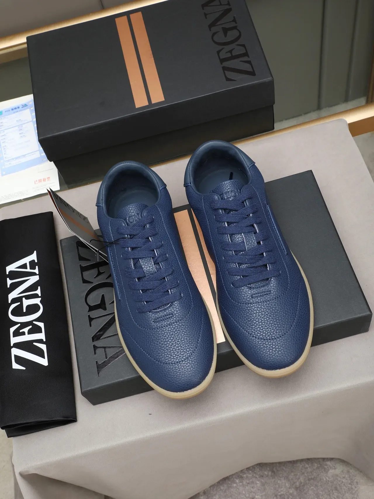 Blue Beige Pebbled Leather Upper Gum Rubber Sole Sneakers 2