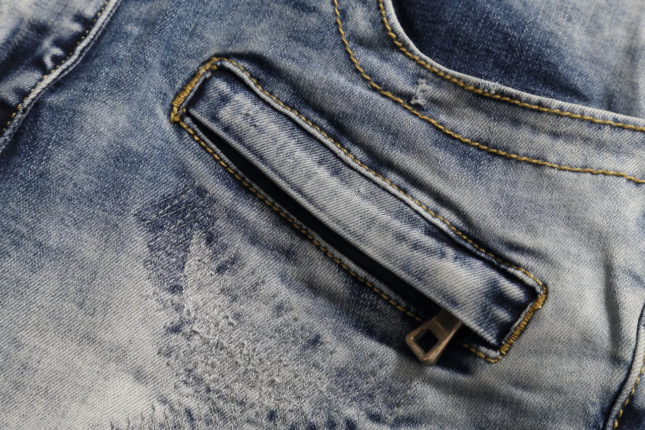 Blue Gray Distressed Wash Zippered Side Pockets Shorts 10