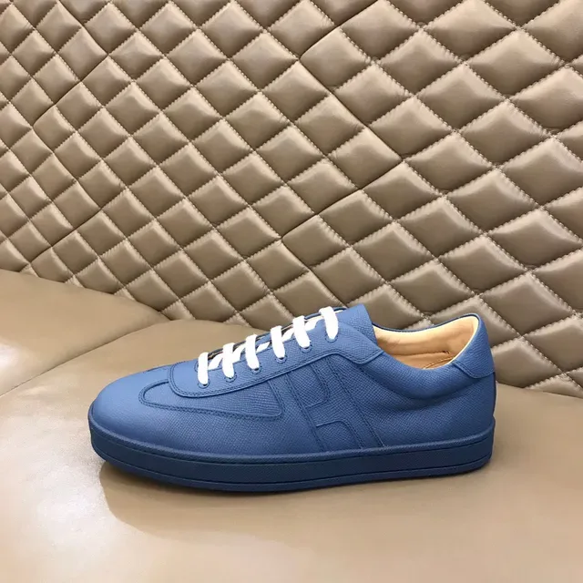 Blue Panelled Low-Top Lace-Up Sneaker 2