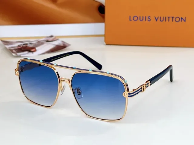 Blue Red Metal-Framed Rectangular-Aviator Hybrid Eyewear 7