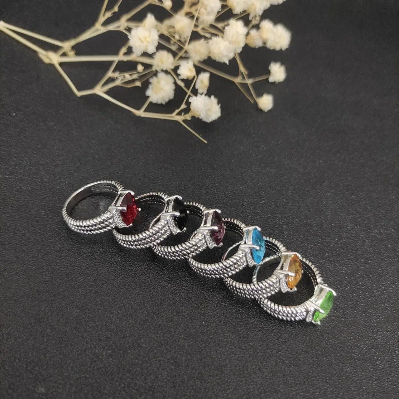 Blue Silver Cushion-Cut Central Stone Triple Rope-Textured Band Ring 5