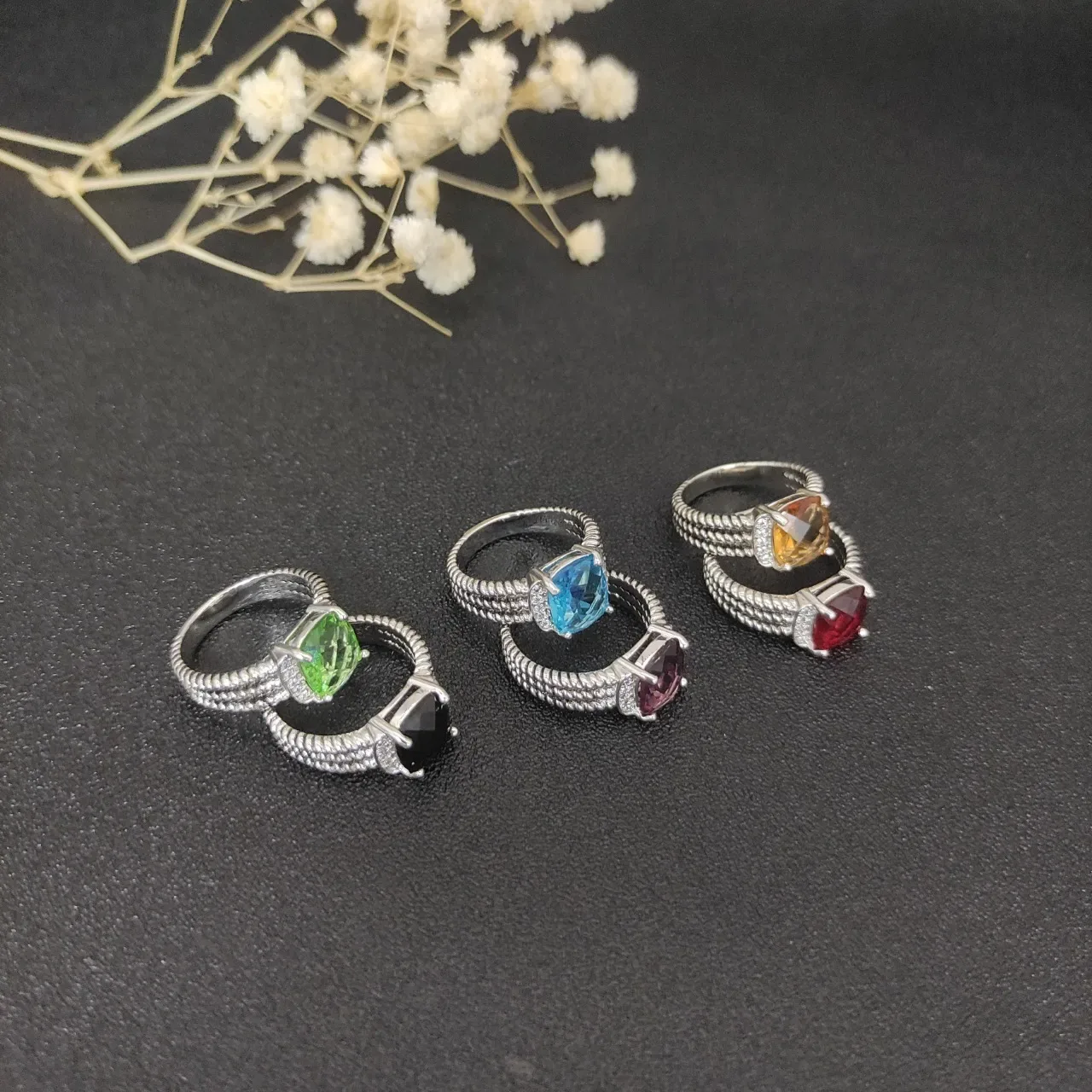 Blue Silver Cushion-Cut Central Stone Triple Rope-Textured Band Ring 7