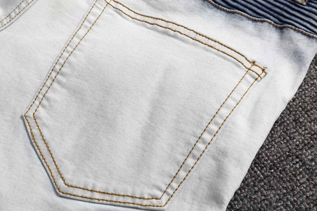 Blue White Light-Wash Denim Zippered Thigh Pockets Shorts 6