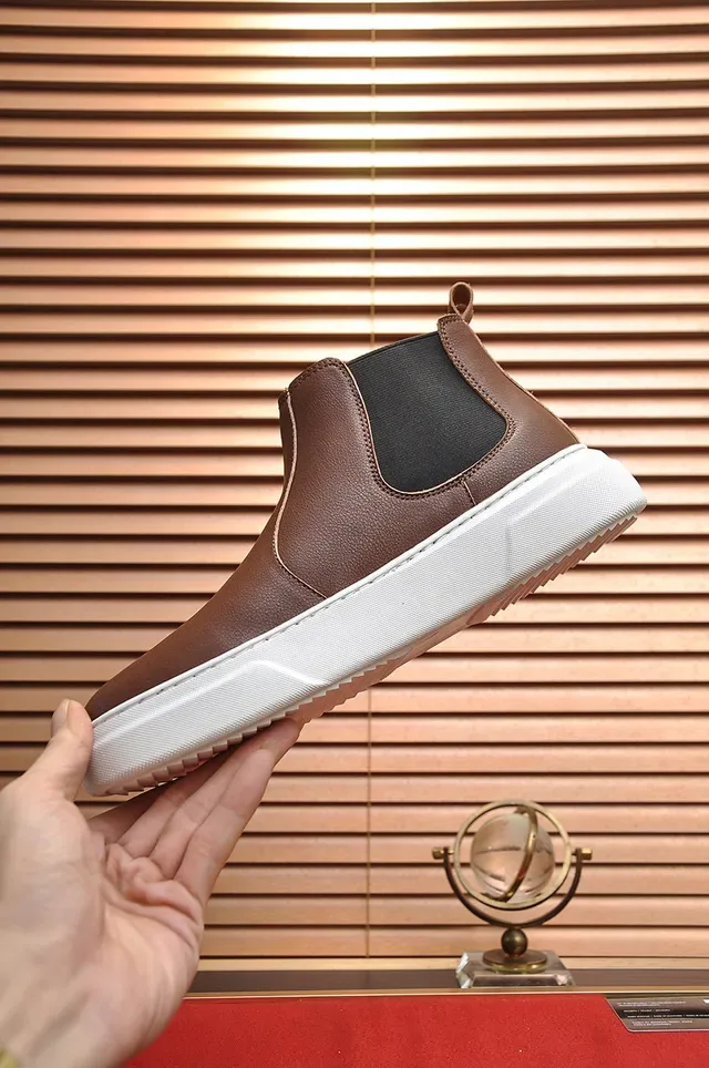 Brown Black Leather Elastic Gusset Chelsea Boots 6