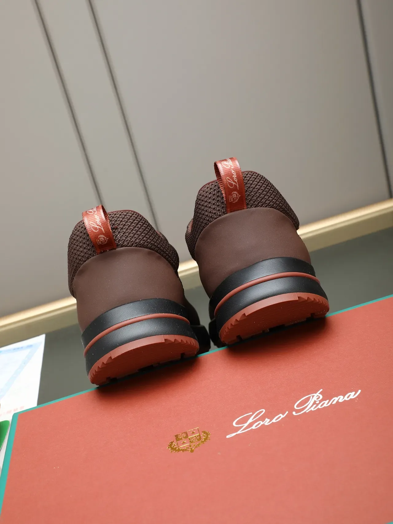Brown Red Knit Upper Molded Black Midsole Sneakers 3