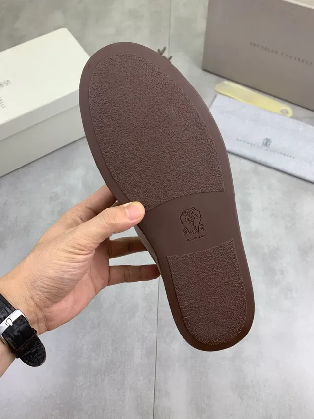 Brunello Cucinelli Suede Low-Top Lifestyle Sneaker 2