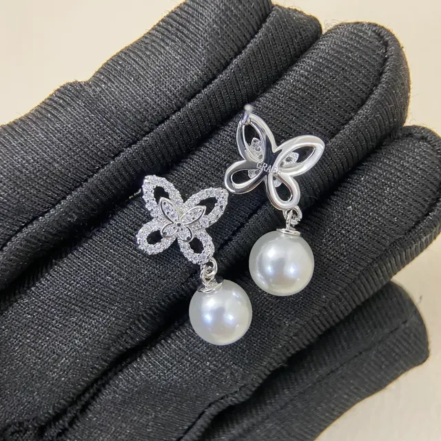 Butterfly Motif Pavé-Set Pearl Drop Earrings 4