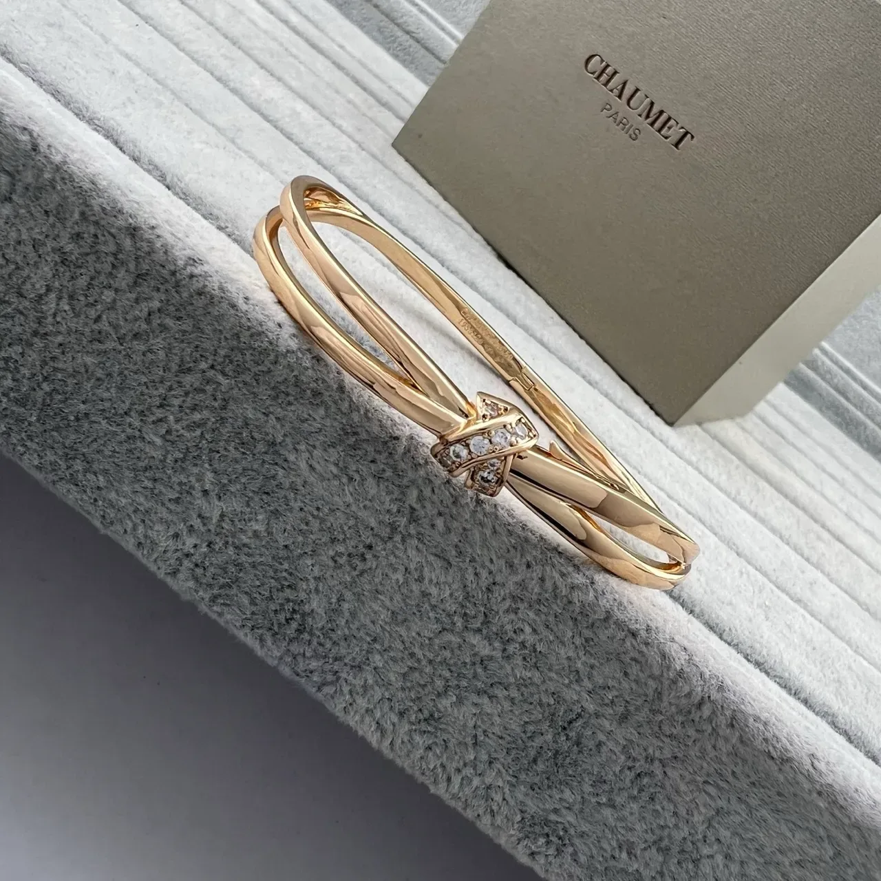 Chaumet Liens Knot Motif Diamond Bangle Bracelets 3