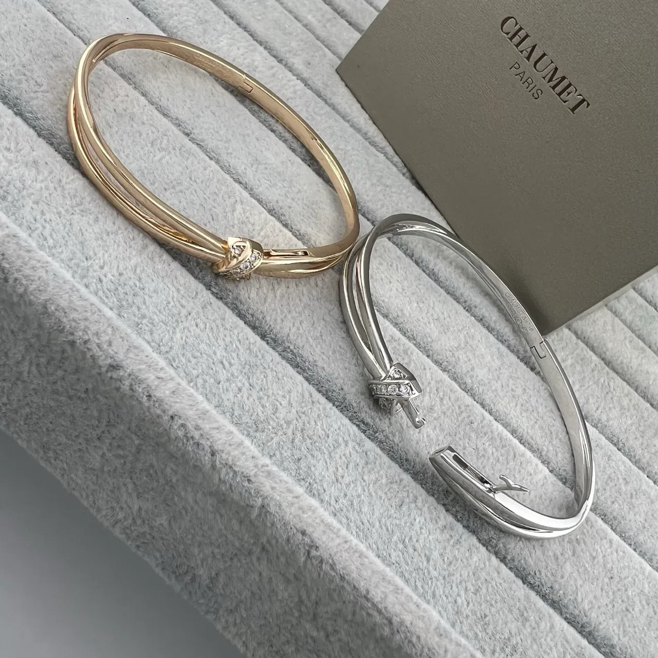 Chaumet Liens Knot Motif Diamond Bangle Bracelets 5
