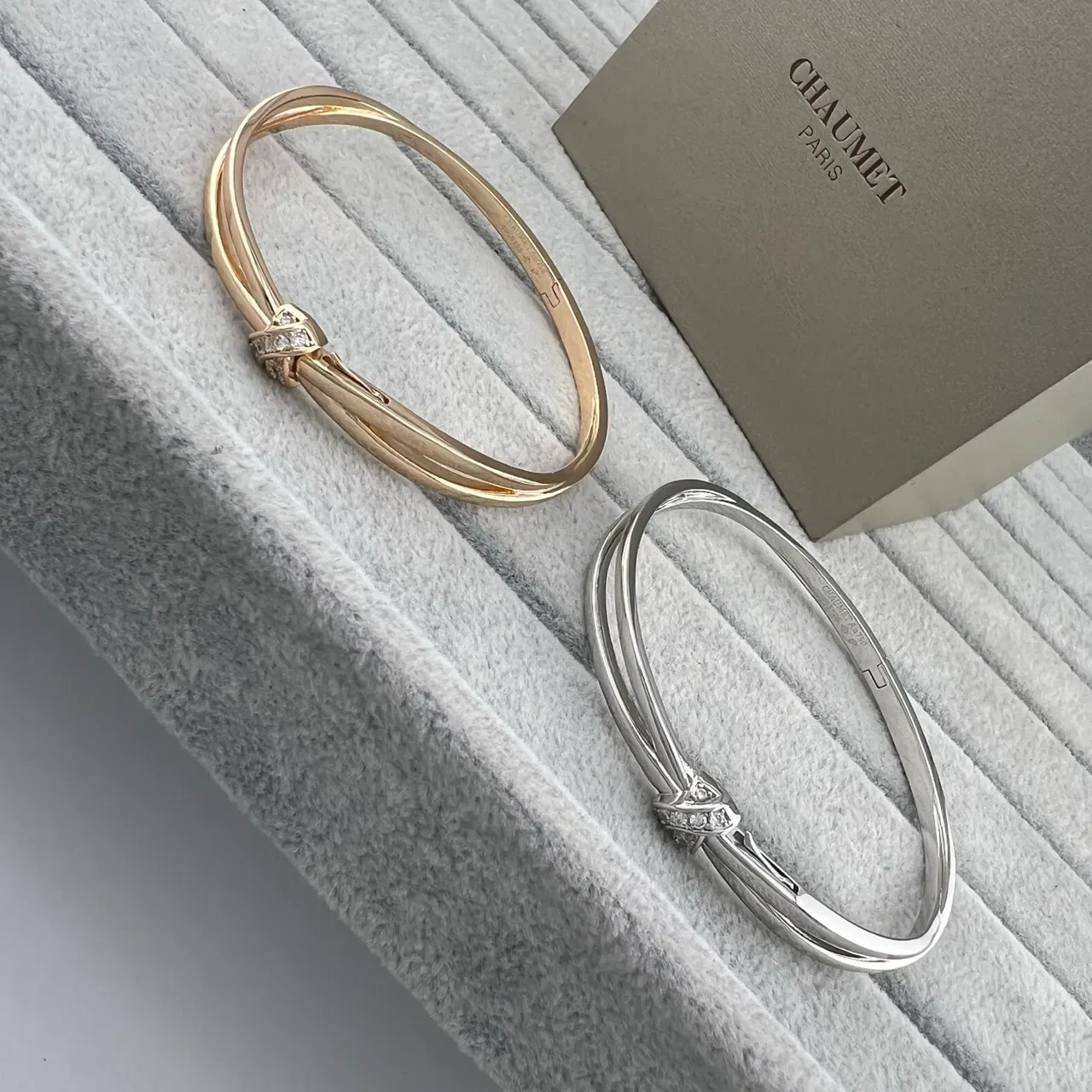 Chaumet Liens Knot Motif Diamond Bangle Bracelets 6
