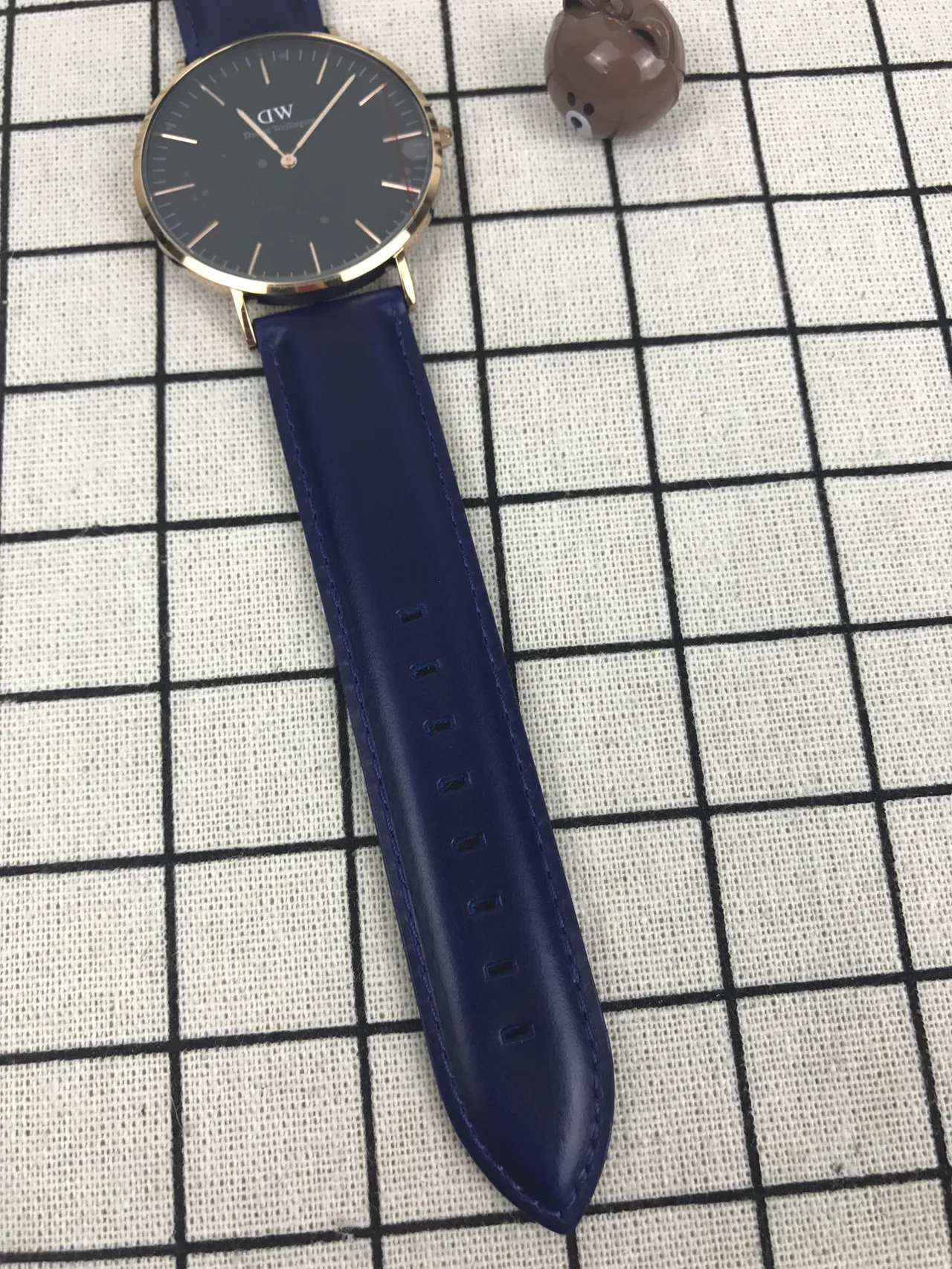 Daniel Wellington Blue Gold Minimalist Dial Case Quartz Watch 4