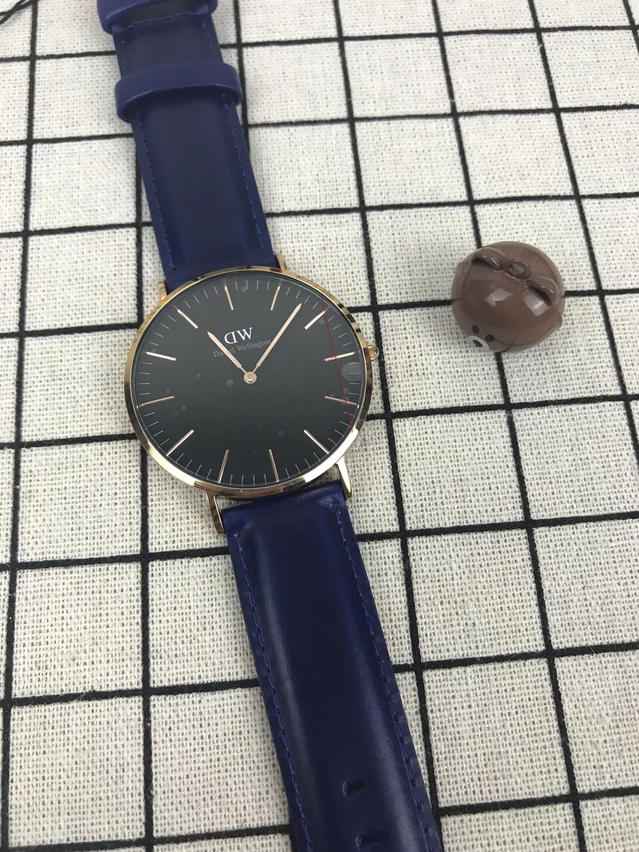 Daniel Wellington Blue Gold Minimalist Dial Case Quartz Watch 5
