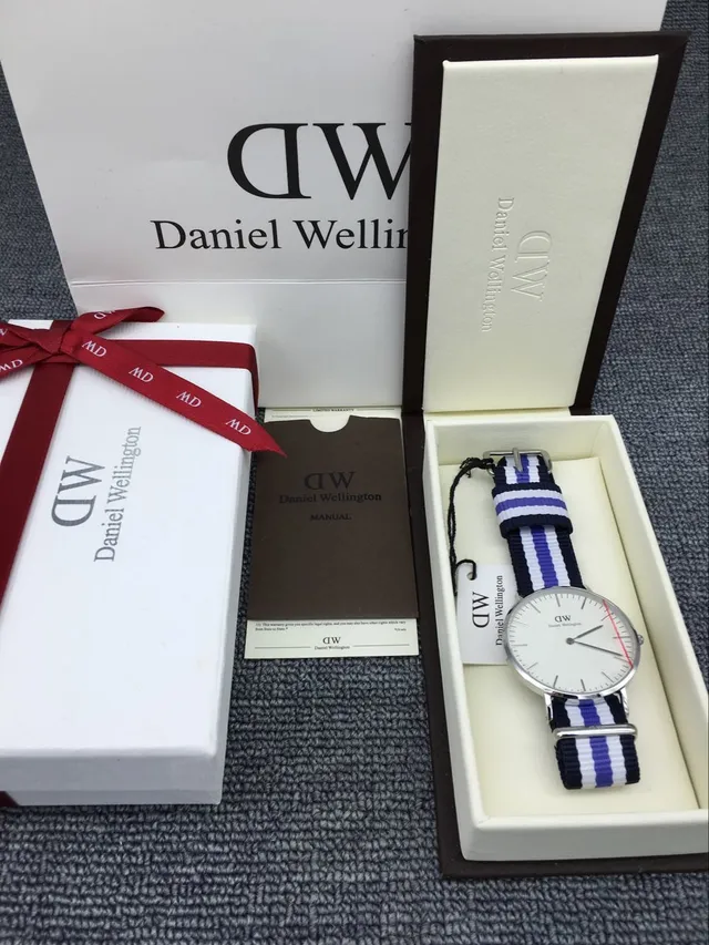 Daniel Wellington Classic Minimalist White Dial Navy Blue White Striped NATO Strap Quartz Watch 4