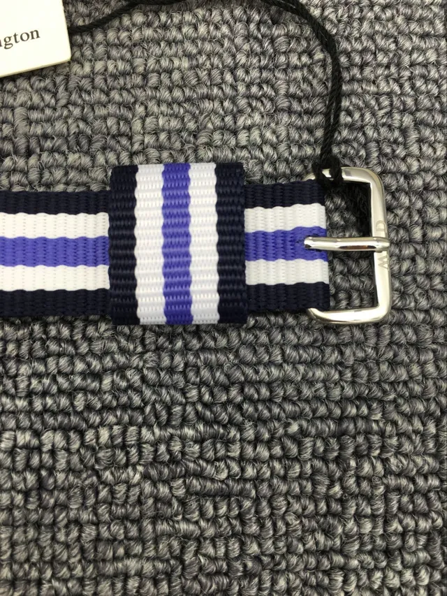 Daniel Wellington Classic Minimalist White Dial Navy Blue White Striped NATO Strap Quartz Watch 6
