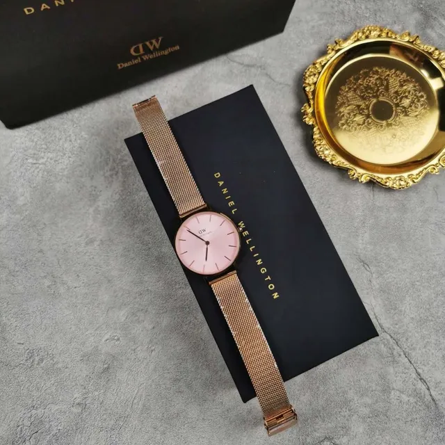 Daniel Wellington Classic Petite Rose Gold Pink Dial Quartz Watch 2