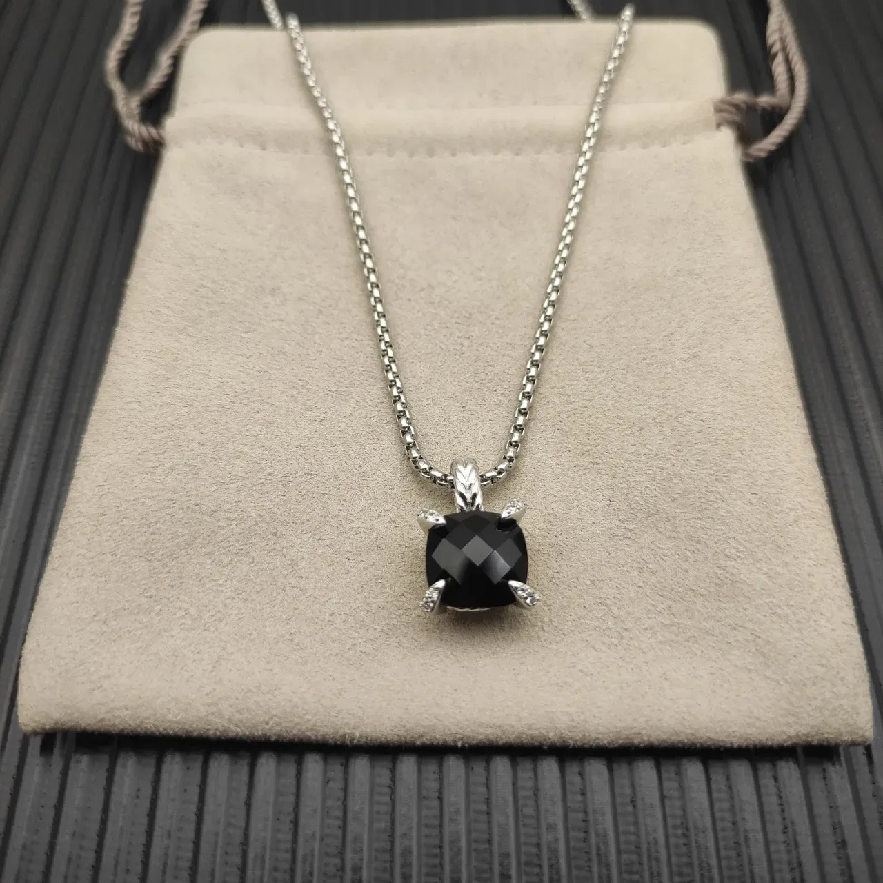 David Yurman Black Faceted Stone Pendant Necklace 11