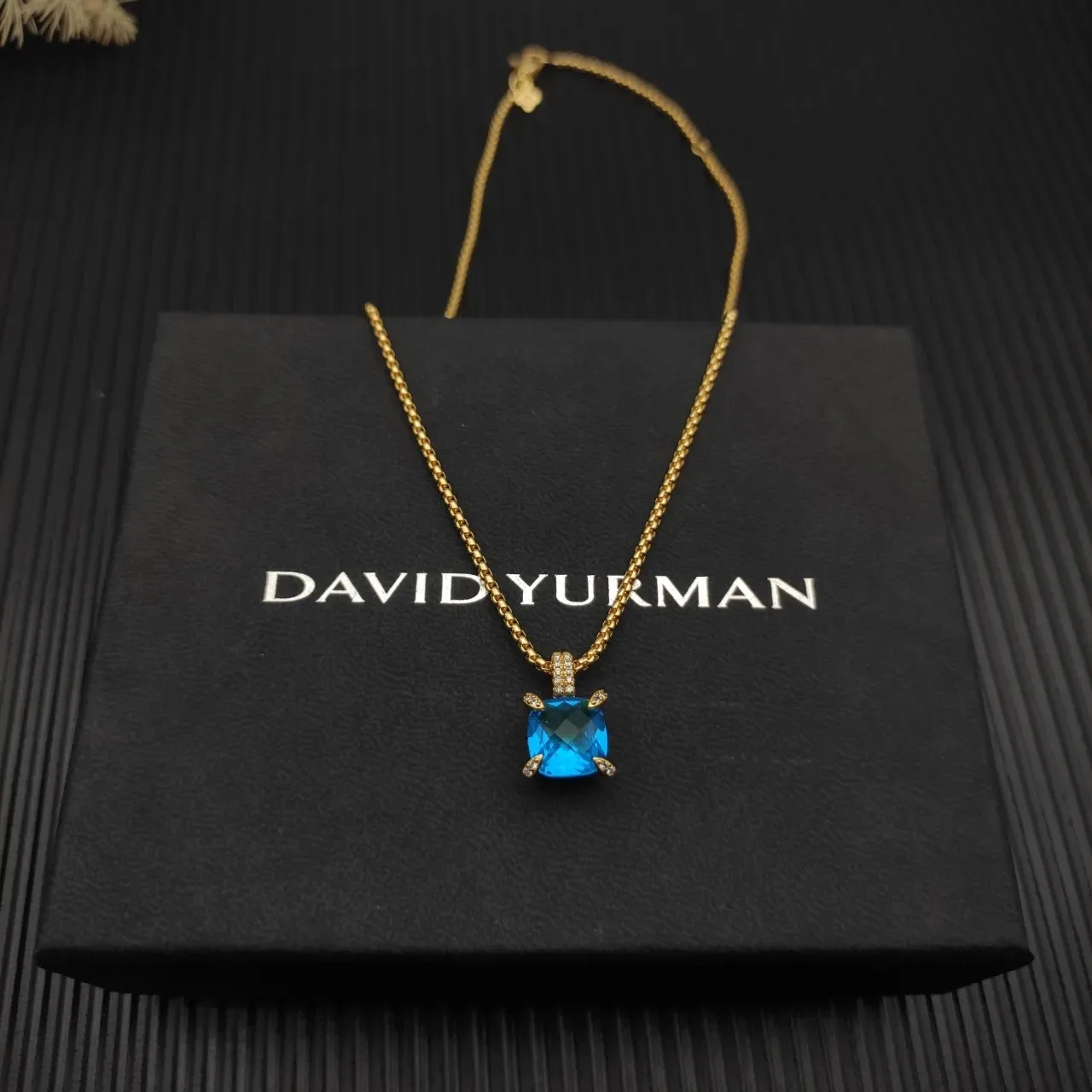 David Yurman Blue Gold Box Chain Cushion-Cut Gemstone Necklace 5