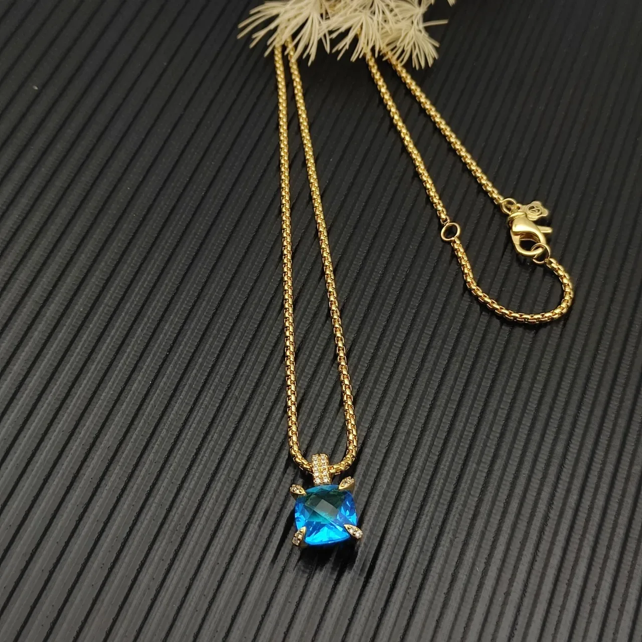 David Yurman Blue Gold Box Chain Cushion-Cut Gemstone Necklace 6