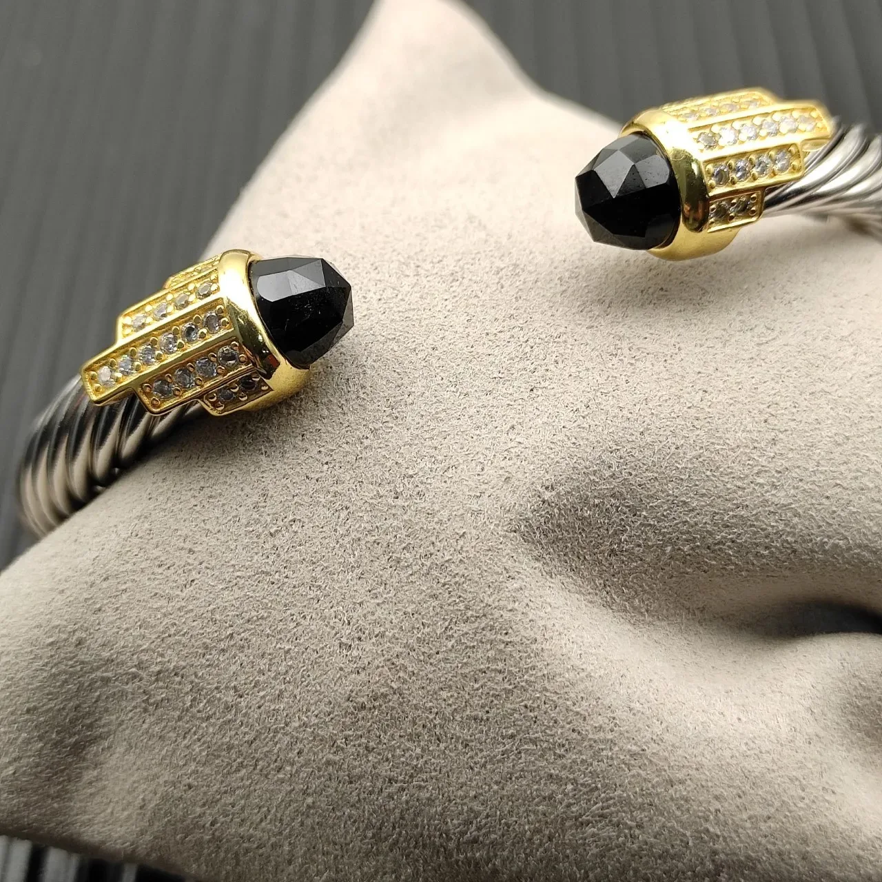 David Yurman Cable Classics Silver Gold Twisted Two-Tone Metal Bracelet 5