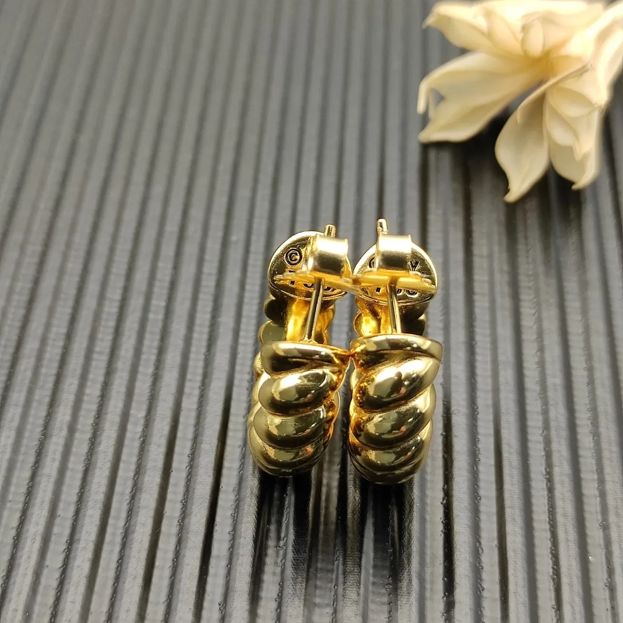 David Yurman Cable Classics Twisted Rope Hoop Earrings 5