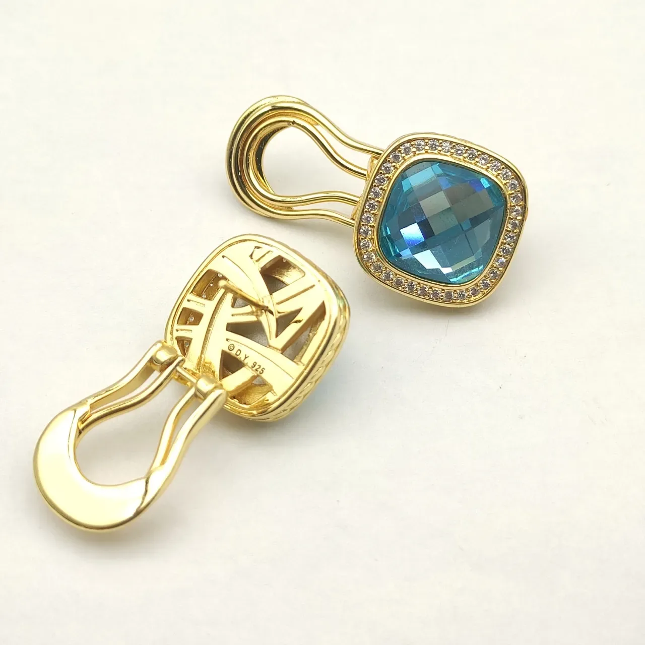 David Yurman Cushion-Cut Blue Gemstone Pavé Halo Clip-On Earrings 10