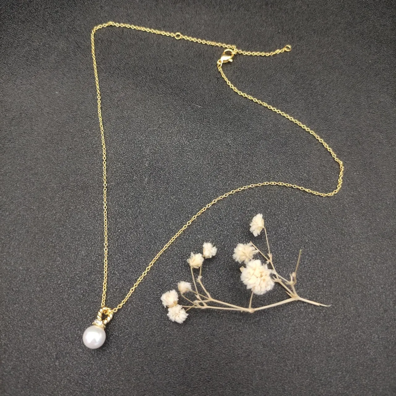 David Yurman Gold White Cable-Inspired Bail Single Round Pearl Pendant Necklace 4