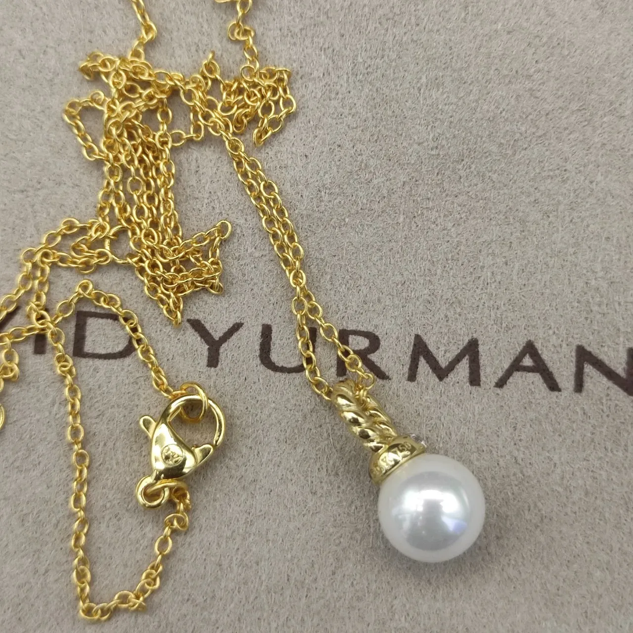 David Yurman Gold White Cable-Inspired Bail Single Round Pearl Pendant Necklace 7