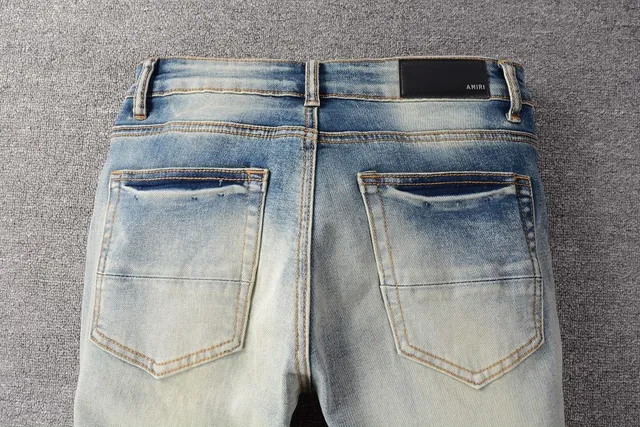 Distressed Patchwork Tie-Dye Panel Jeans 11