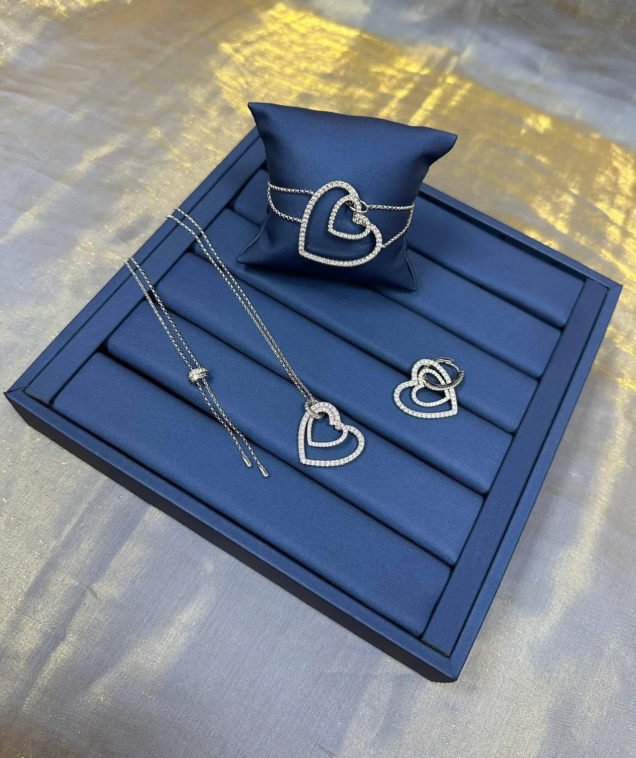 Double Heart Outline Pavé Pendant Necklace 8