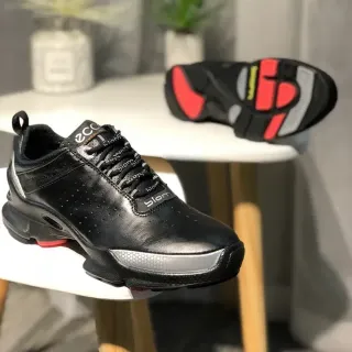 ECCO Black Red Perforated Leather Upper Sculpted Multi-Density Midsole Lifestyle Sneakers