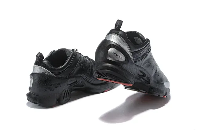 ECCO Black Red Perforated Leather Upper Sculpted Multi-Density Midsole Lifestyle Sneakers 3