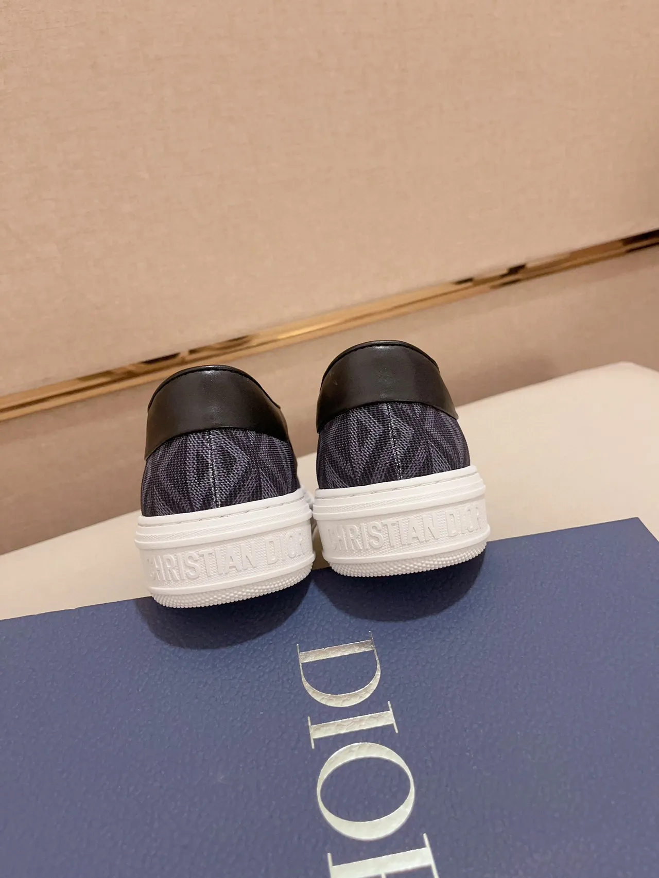 Geometric Jacquard Slip-On Lifestyle Sneaker 8