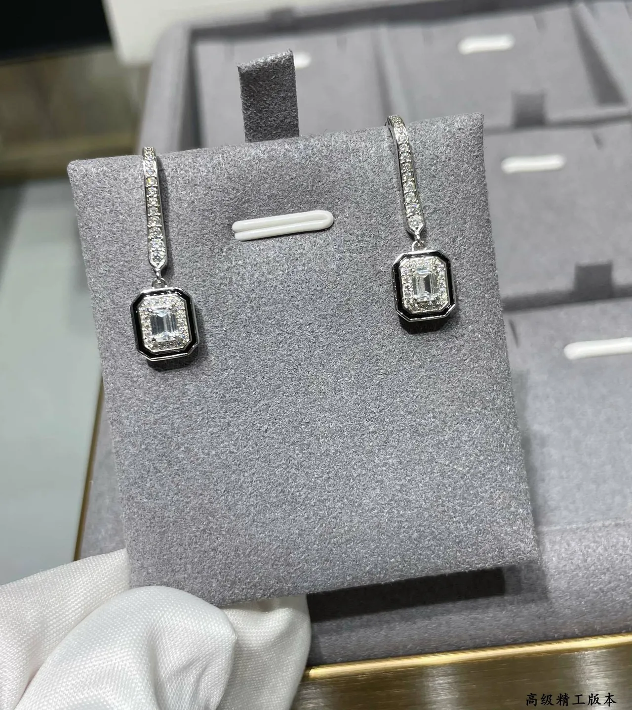 Geometric Octagonal Pavé Drop Earring 4
